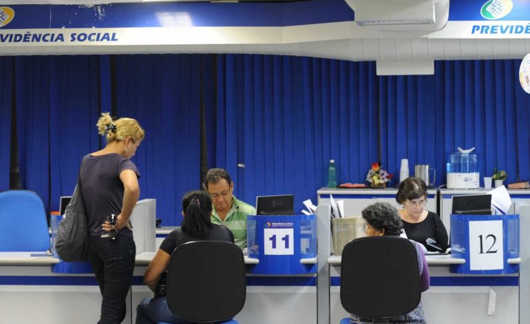 179 mil têm até hoje para agendar revisão de auxílio-doença e invalidez no INSS